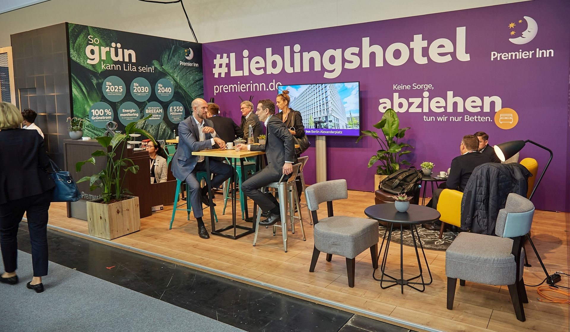 Expo Real 2022 Stand WoH Premier Inn