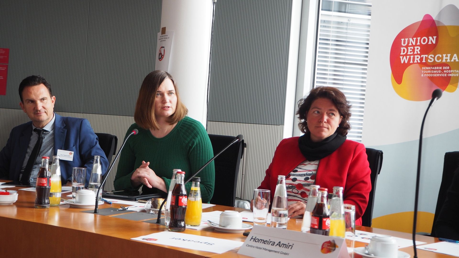 Union der Wirtschaft, Meeting, von linkst: Tippelt Nico, Mueller Claudia, Vieregge Kerstin